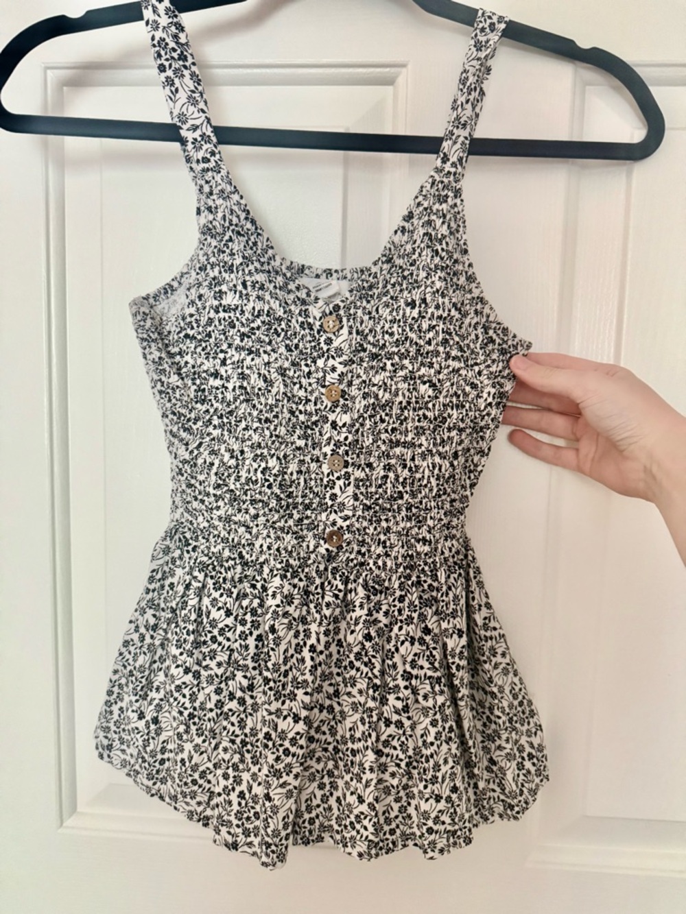 Black and White Floral Smocked Tank Top by Japna Size Small